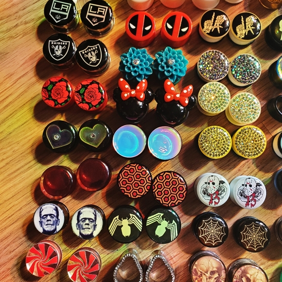 Plug collection - Picture 3 of 4